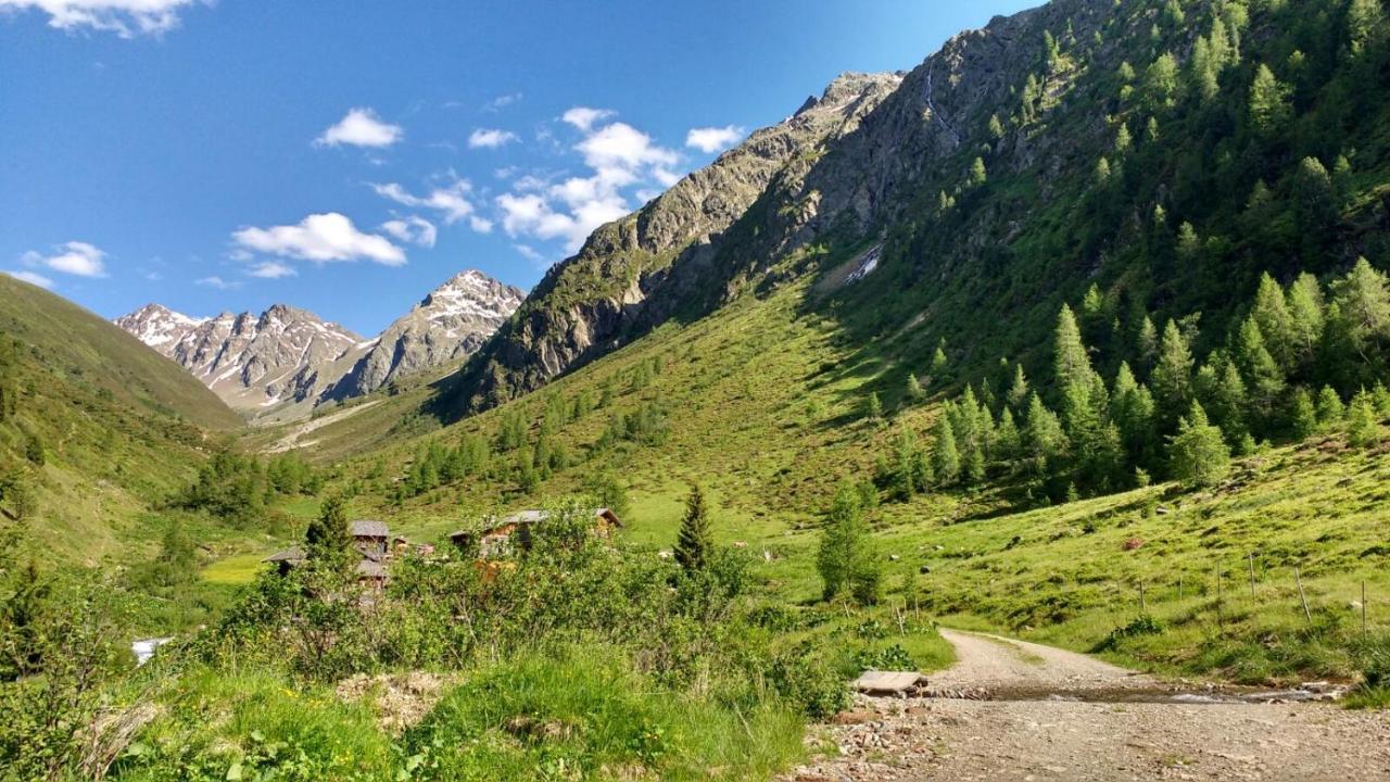 Das Unterrain Lifestyle Hotel ザンクト・ヤーコプ・イン・デフェルエッゲン エクステリア 写真